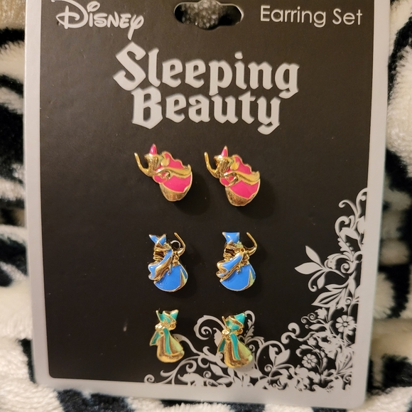 Disney Jewelry - Disney's Sleeping Beauty 3 fairies earring set NWT
